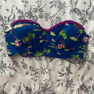 Hollister Hawaii tropical push up swim top XS 32B/34A